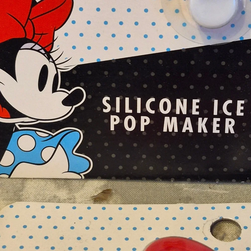 Disney Minnie Mouse Silicone Ice Pop Maker Red Character Mold Set of 4 New
